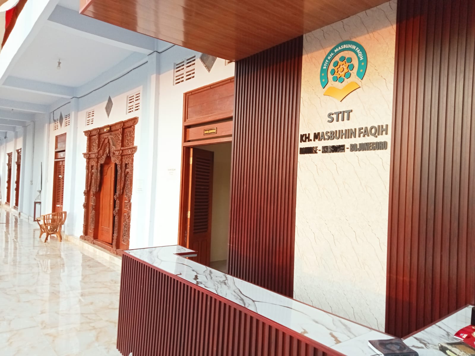 Gedung dan Lobi Kampus Resmi STIT MAFA
